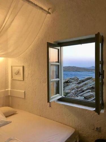 Apartamento Elegant Studio With Pool And Private Beach.