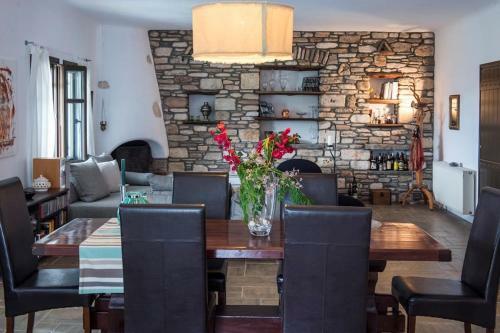 Villa Aspries With Stunning Sunset Sea View