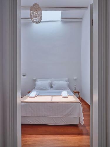 Retreat Paros - The Loft Apartment