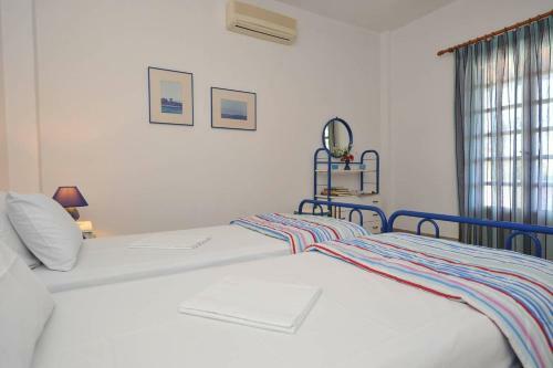 Paros Reppas Apartments Portes