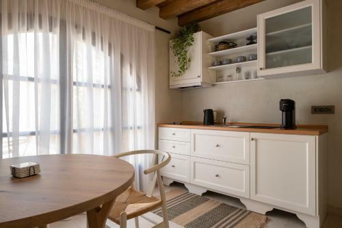San Antonio Luxury Apartments, Medieval Town