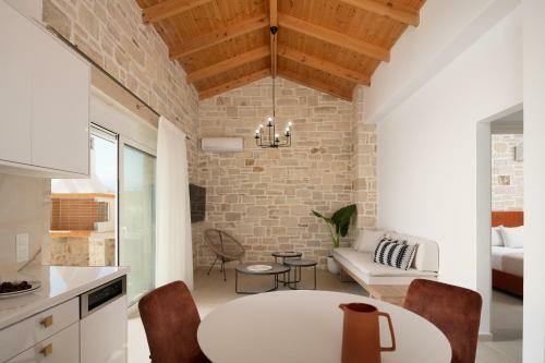 Evaero Villas I, Ii, Iii, IV - An Ever-so Inviting Escape