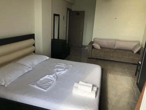 Summer Dream Hotel