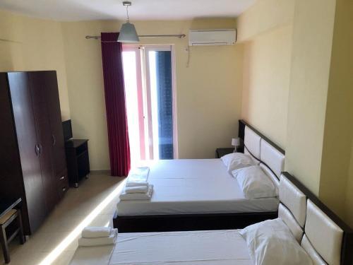 Summer Dream Hotel