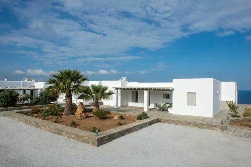 Villa Aqua
