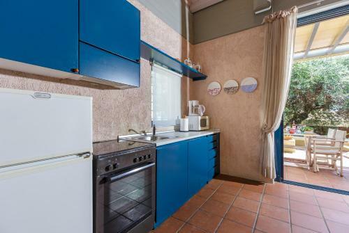 Barbati Beach Art House