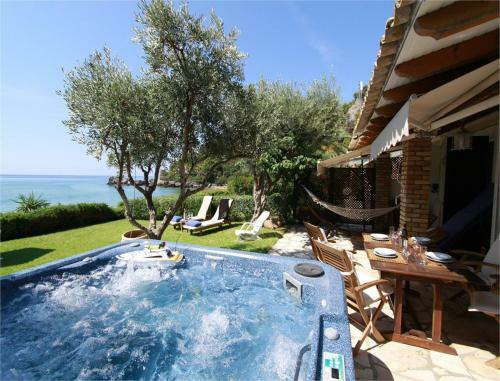 Villa Corfu Glyfada 13