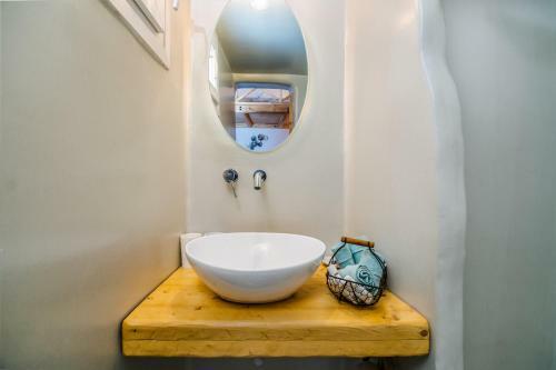 Villa Asera Suites Only 300m From Kamari Beach