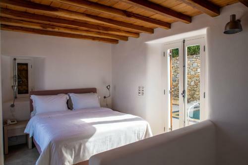 Villa Ester - Heated Pool & Jacuzzi, Tennis Court, Sauna
