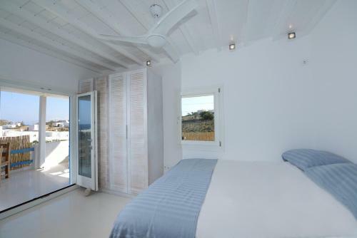 Villa Luxury White Maisonette