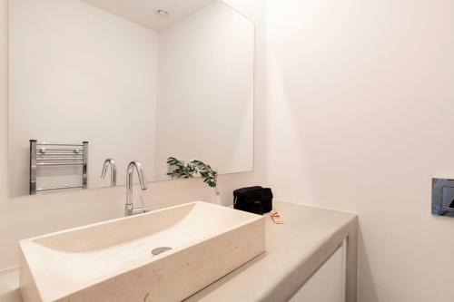 Villa Tourmaline By Rocks Estates