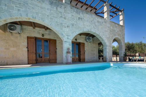 World Villa