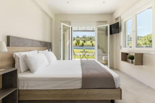 Hotel V Luxury Apartments Posidi