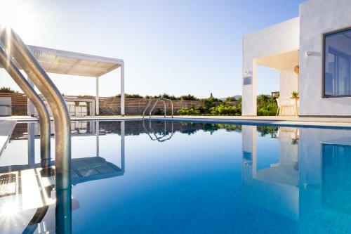 Sardines Luxury Villas