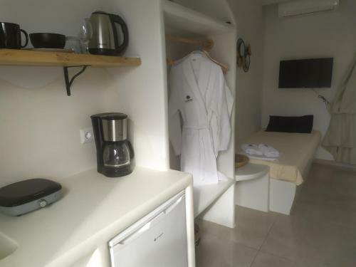 Hotel Lemonia Studios&suites