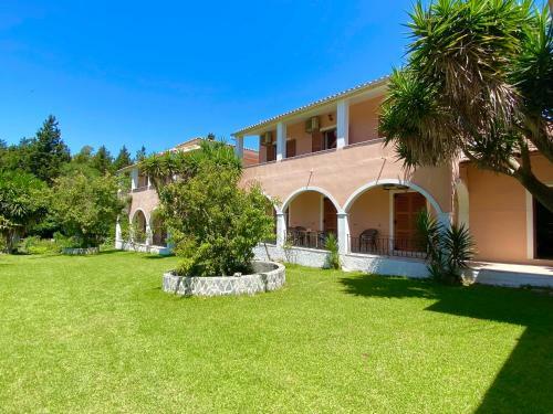 Dora Beach Apartments By Hotelius