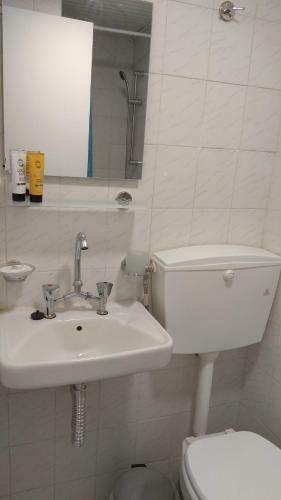 Hostal Fourni Sun