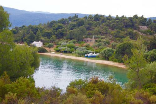 Apartamento Fteroti House