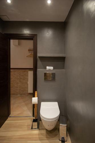 Sybaris Privacy And Luxury