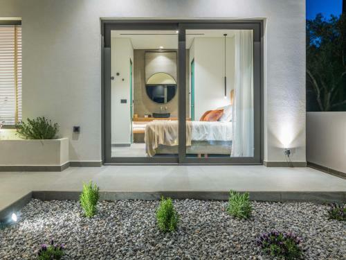 Elysian Villa