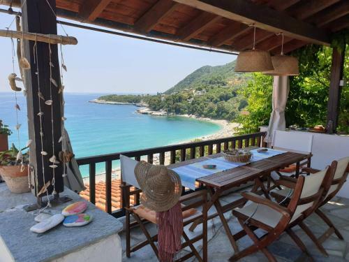 All About View Agios Ioannis Papa Nero