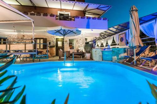 Dantes Maisonettes Stone Built Apartment Partial Sea View
