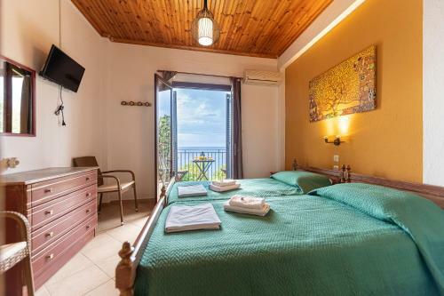 Katerina Fotopoulos Rooms & Apartments