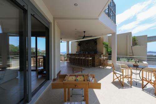 Gorgeous Eco Friendly Seaside Villa Nefeli