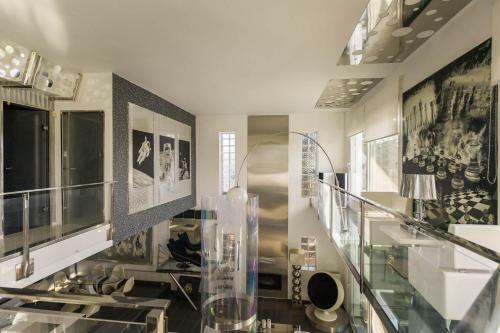 Villa Bond With Private Swimming Pool And Spa