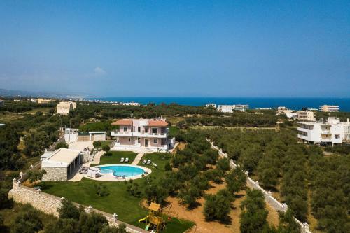 Villa Aelia Residence, A Luxurious Pampering Experience!