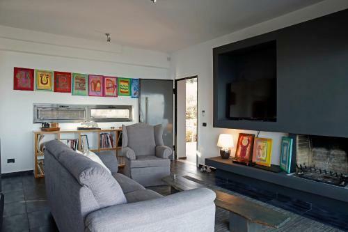 Seaview Salty Villa
