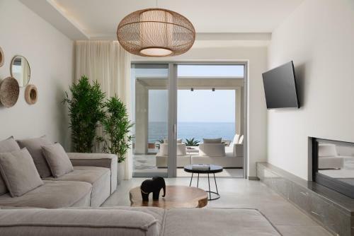Hermes Grand Luxury Beachfront Villa & Spa!