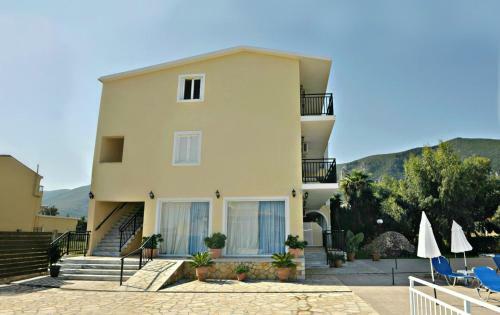 Pothos Hotel Alykes
