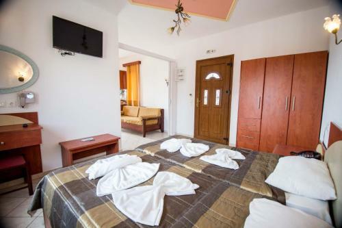 Hostal Room In Studio - Beautiful Studio For 2 People With Outdoor Pool