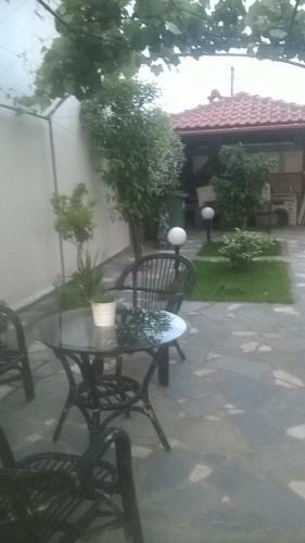 Hostal Villa Eleon 2