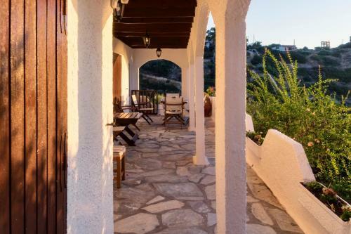 Lygaria Seaview Home