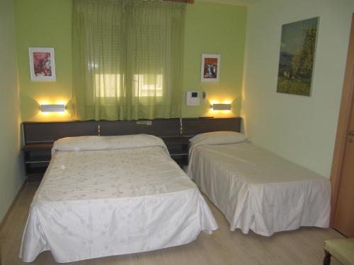 Hostal Pensi� La Vila