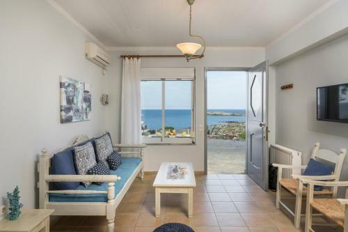 Kiani Seafront Apartments