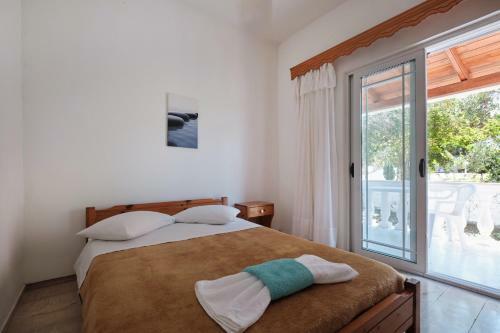 Angelos Apartment's