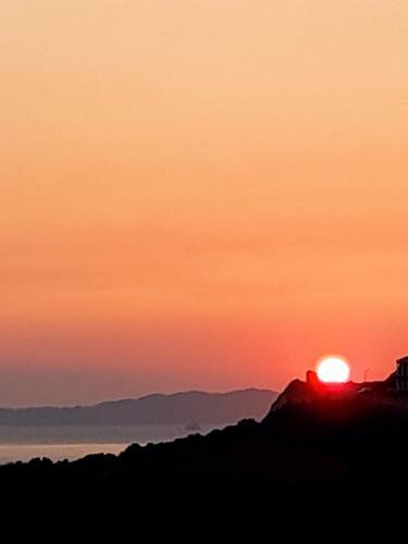 Angelos Apartment's