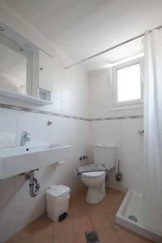 Angelos Apartment's
