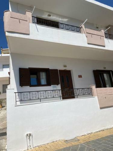 Paraskevi House