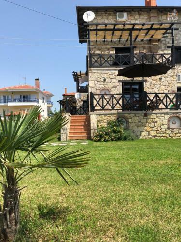 Holliday Stone Villa