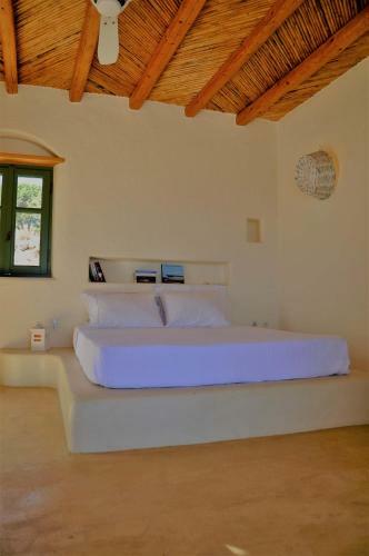 Pambelos Lodge
