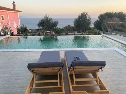 Koroni Villa