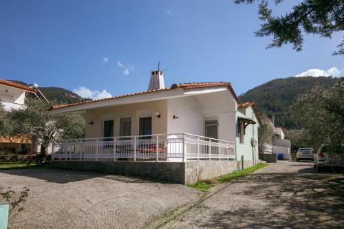 Olive & Mare Apartments