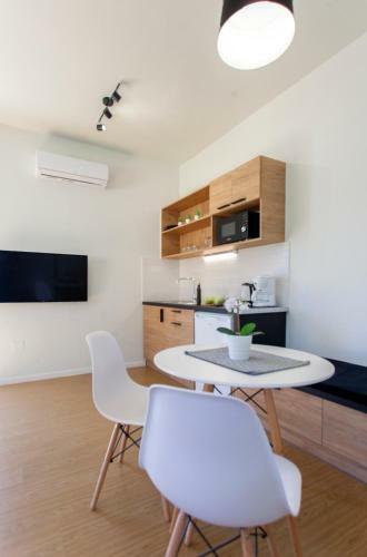 Ligia Waterfront Apartments