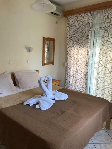 Ianos Apartments