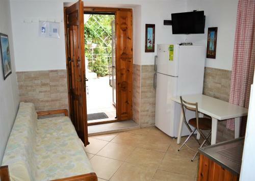 Apartamento Evaggelou Rooms