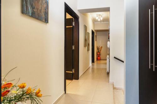 Maria's Luxurious Villa In Koskinou